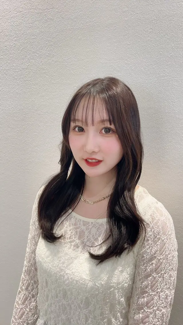 セミロング カット Marin🫐/ 名駅/レイヤーカットのヘアスタイル