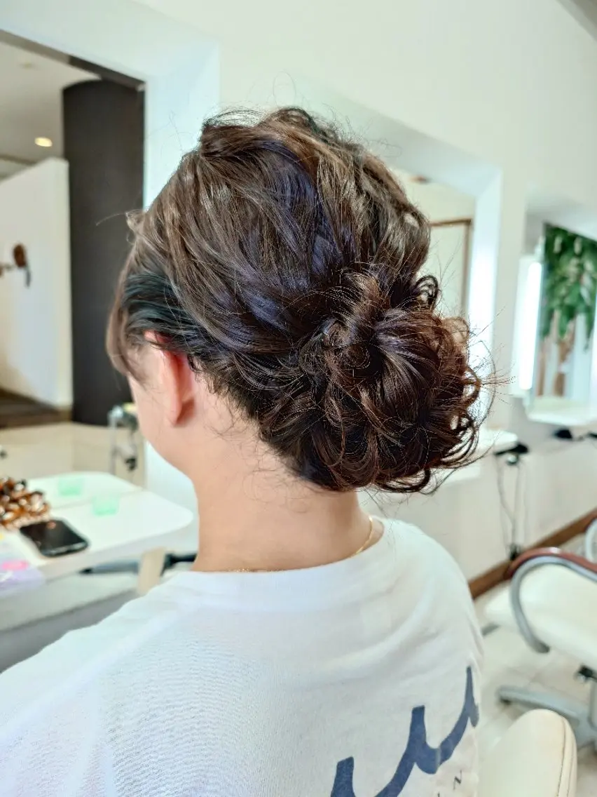 ヘアアレンジ ロング ロング ヘアセット キンジョウ エナミのヘアスタイル