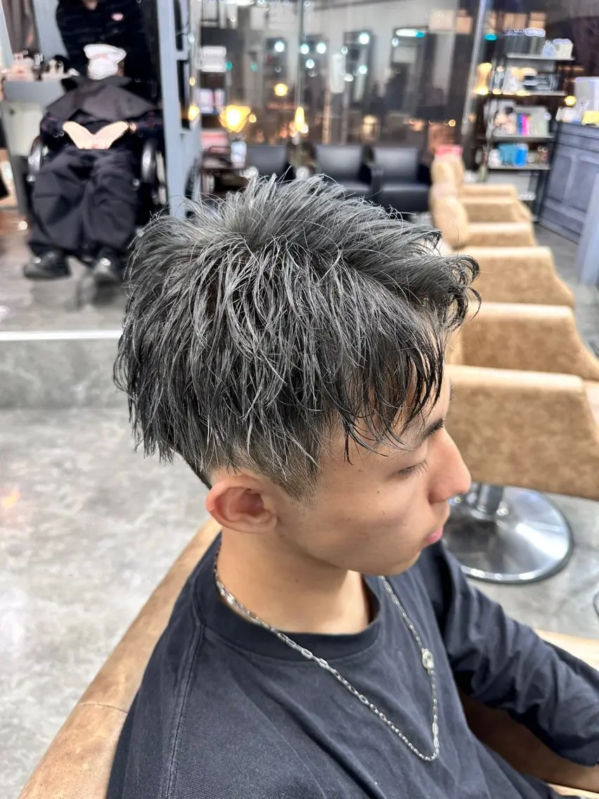 ショート カラー メンズ カット ヘアカラー 梅田/全パーマ特化/ ケアパーマ/秋本大智のヘアスタイル
