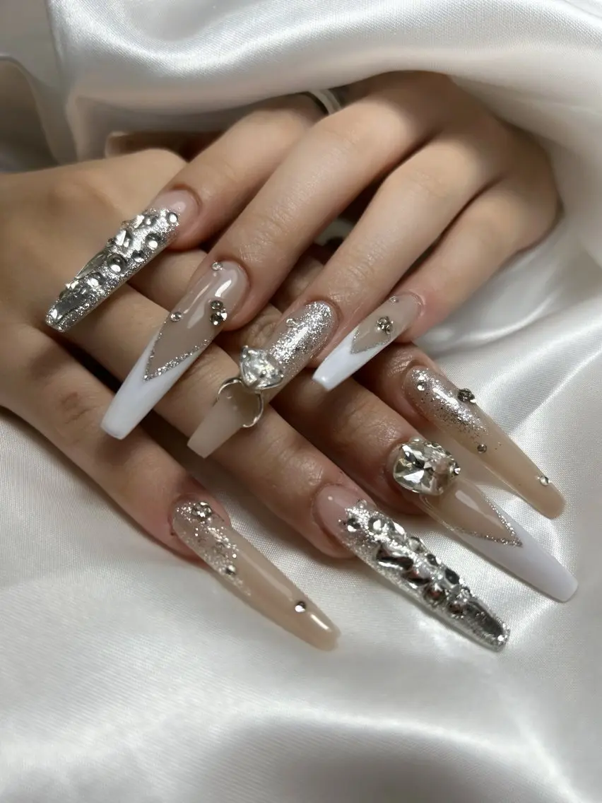 ネイル アートネイル オーロラネイル チークネイル 長さ出し フットネイル Chan nailsのネイルデザイン