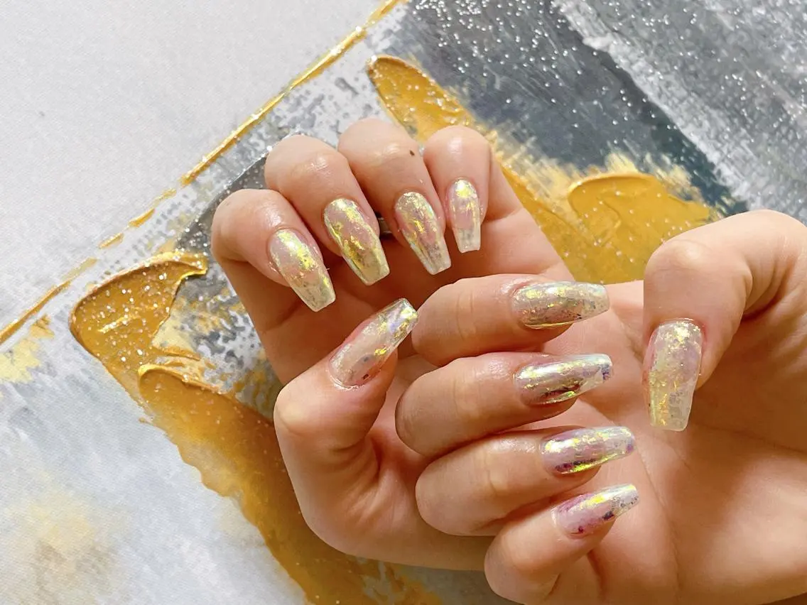 ネイル オーロラネイル フラワーネイル フットネイル フレンチネイル ジェルネイル ハンドネイル mogunail &blowのネイルデザイン