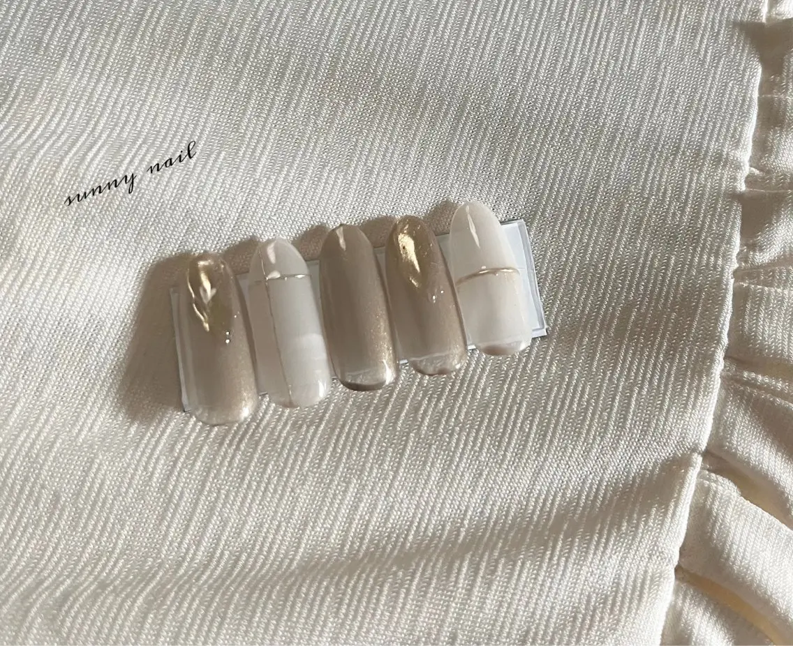 ネイル ゴールド ミラーネイル sunny nailのネイルデザイン