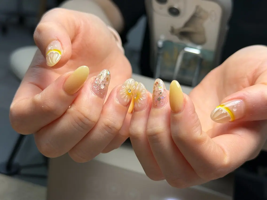 ネイル ハンドネイル Helianthus haruのネイルデザイン