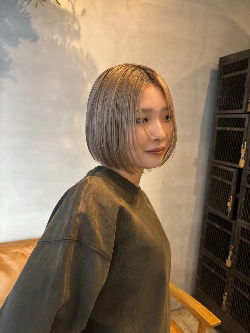 ミディアム ボブ om's poka 伊藤百花のヘアスタイル
