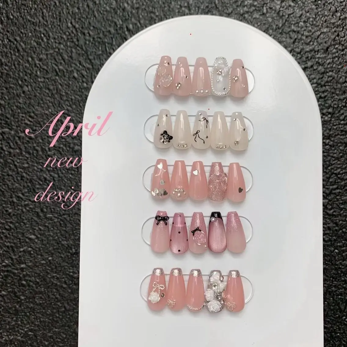 ネイル アートネイル フラッシュネイル フレンチネイル ジェルネイル ガラスフレンチ M2 BEAUTY Rikaのネイルデザイン