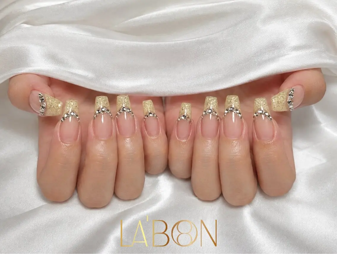 ネイル アートネイル ジェルネイル キラキラネイル 韓国ネイル ロングネイル Labon Nails Artのネイルデザイン