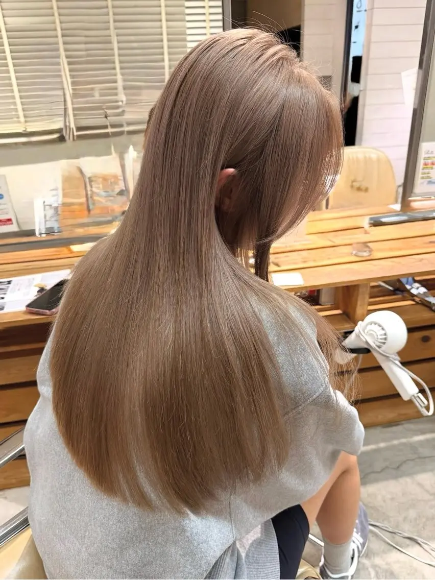 ロング カラー mellowman 【メロウマン】のヘアスタイル