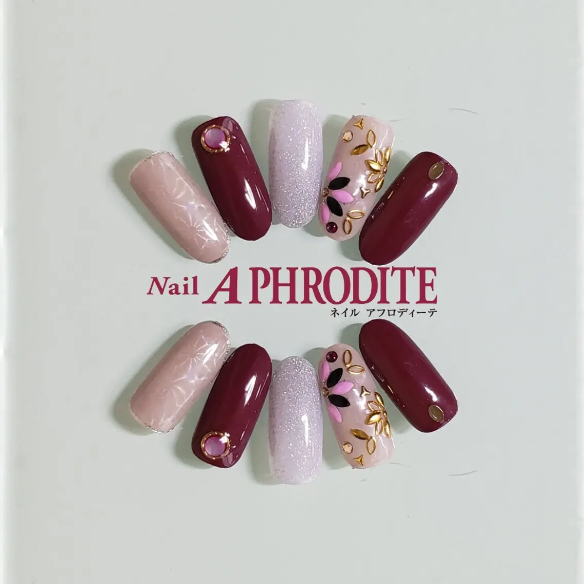 ネイル ジェルネイル ニュアンスネイル スカルプネイル ソフトジェル ネイルチップ ハンドネイル Nail Aphroditeのネイルデザイン