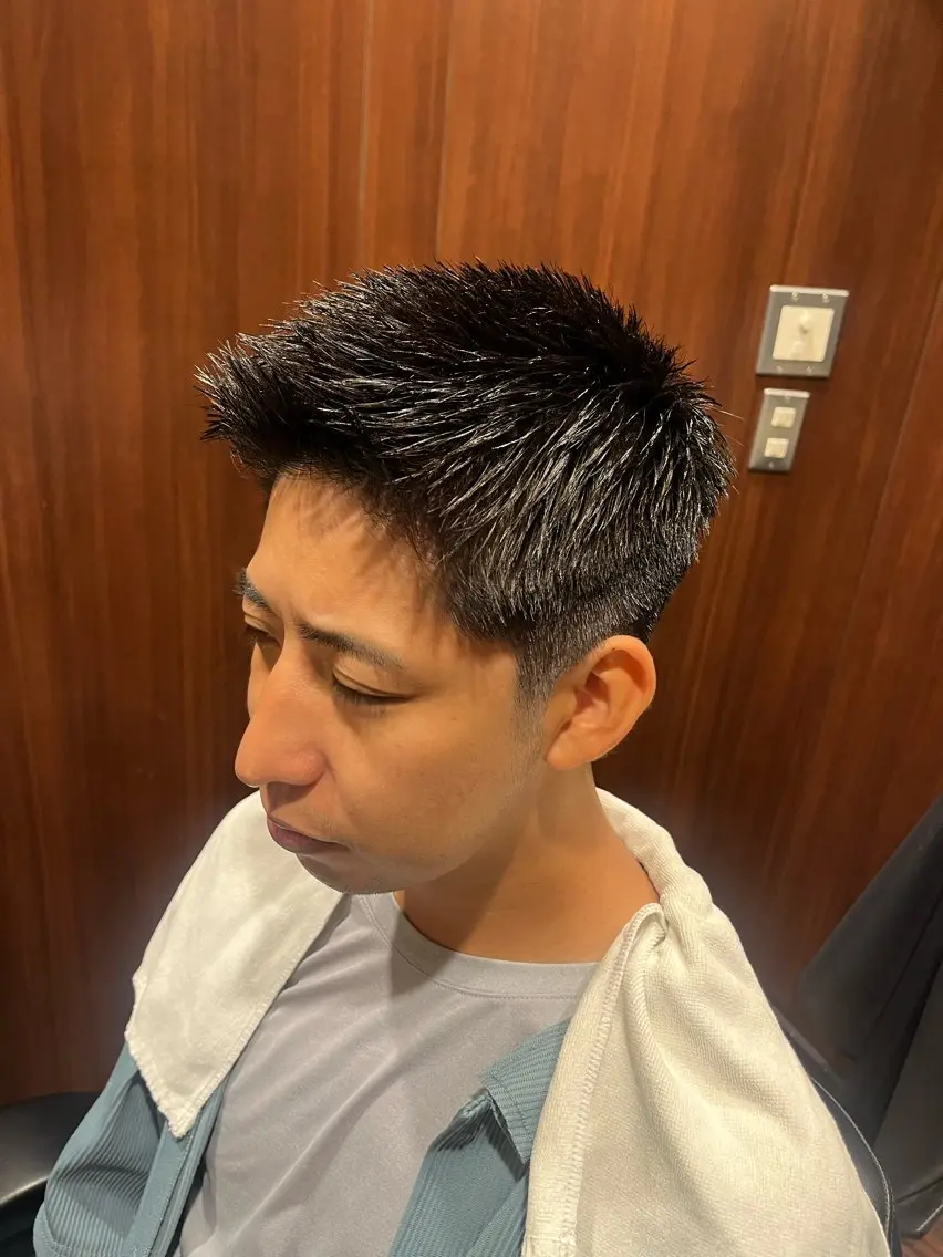 ショート カラー 黒髪 宮崎 陽樹のヘアスタイル
