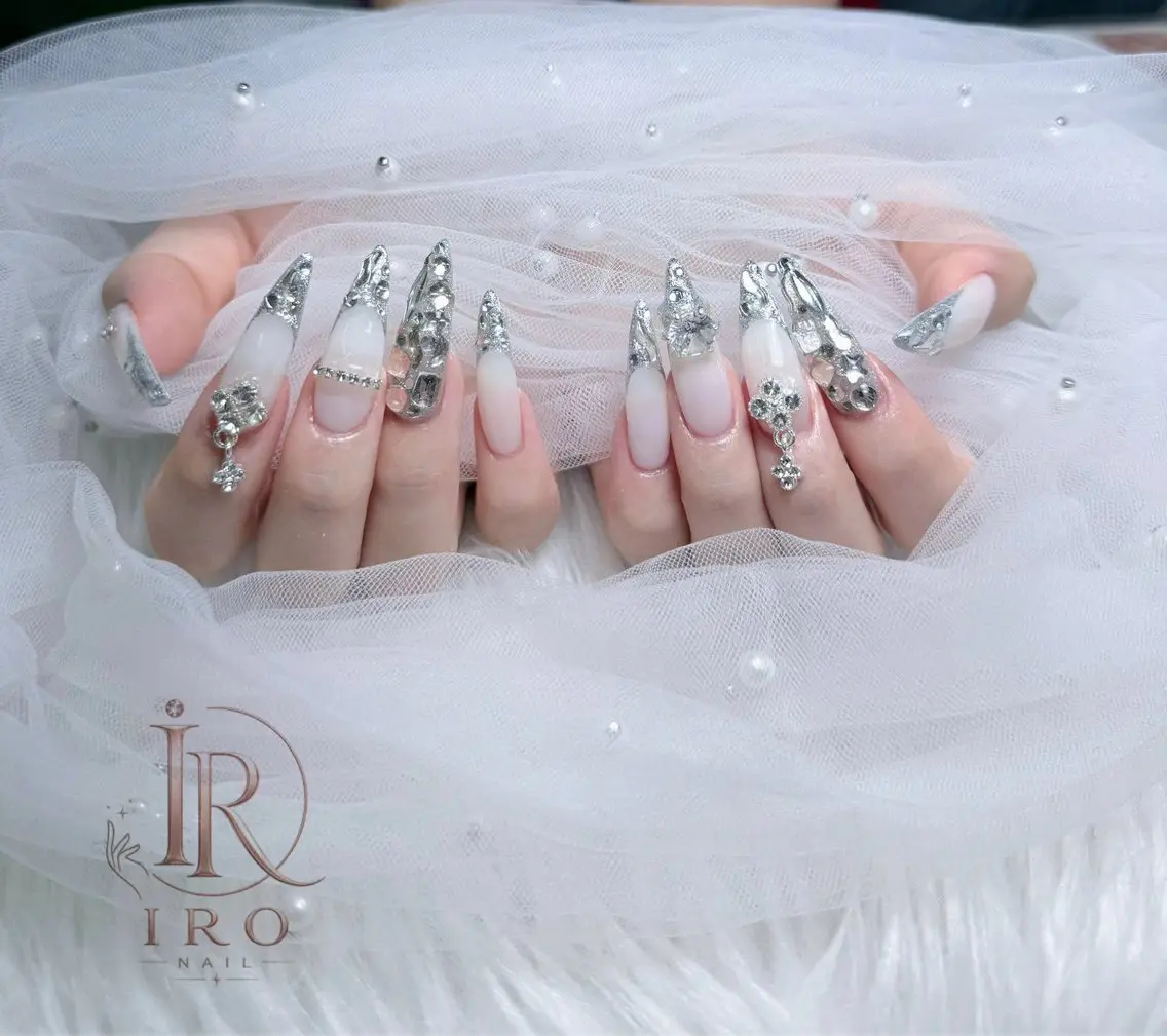 ネイル ハンドネイル iro nailのネイルデザイン