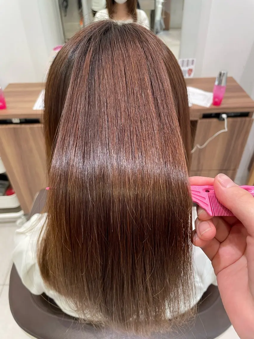 セミロング カラー パーマ ヘアアレンジ 🫧縮毛矯正/髪質 改善🫧熊野未来のヘアスタイル
