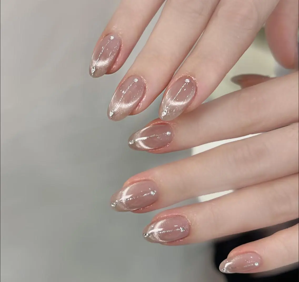 ネイル ハンドネイル エリ🫧 nail池袋東口のネイルデザイン