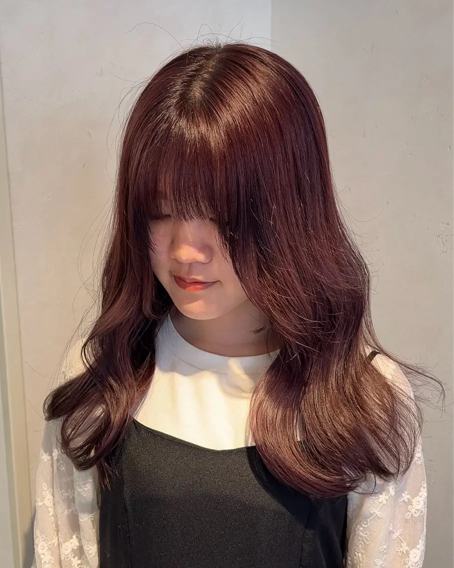 セミロング カラー 透明感カラー イルミナカラー レッドカラー 透明感カラー/ レイヤー /ソラのヘアスタイル