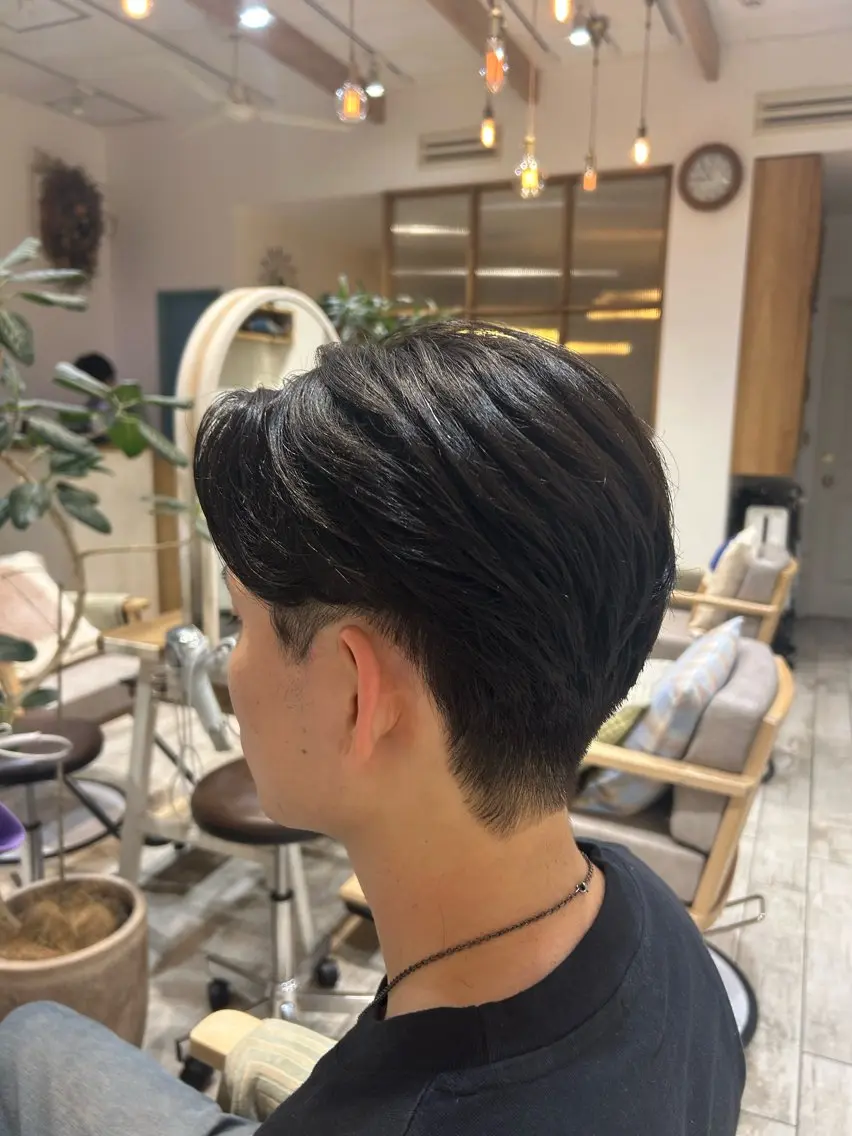 メンズ Itsuki🌷 レイヤー/艶カラーのヘアスタイル