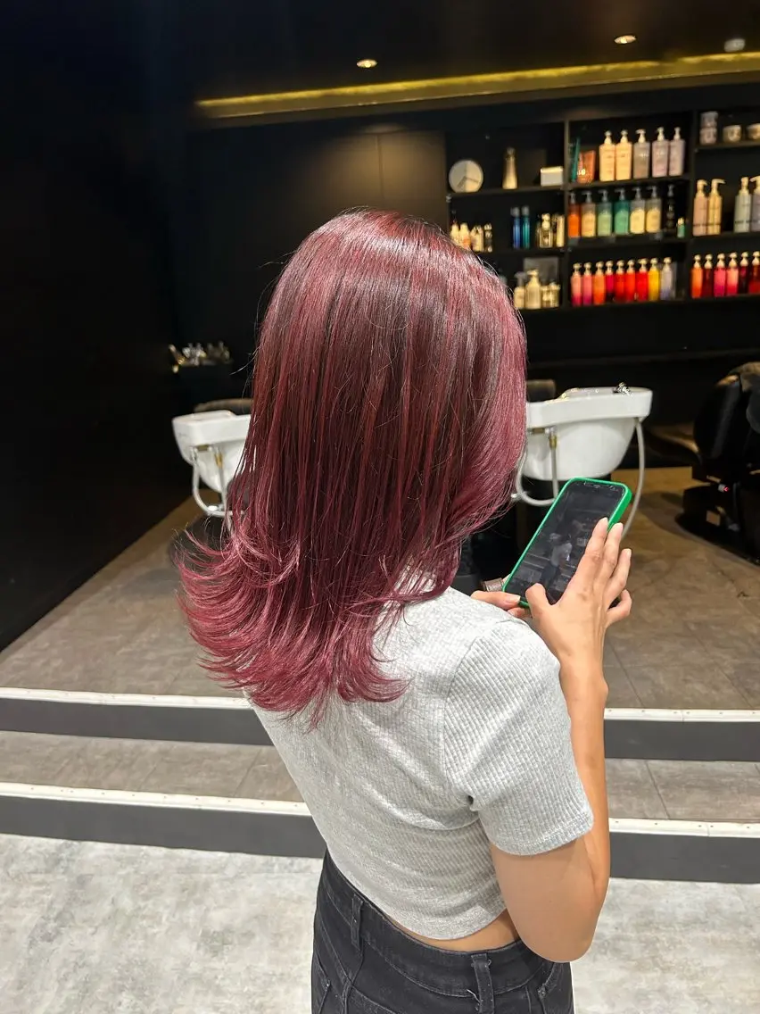 ミディアム しの 《HAIR774》のヘアスタイル