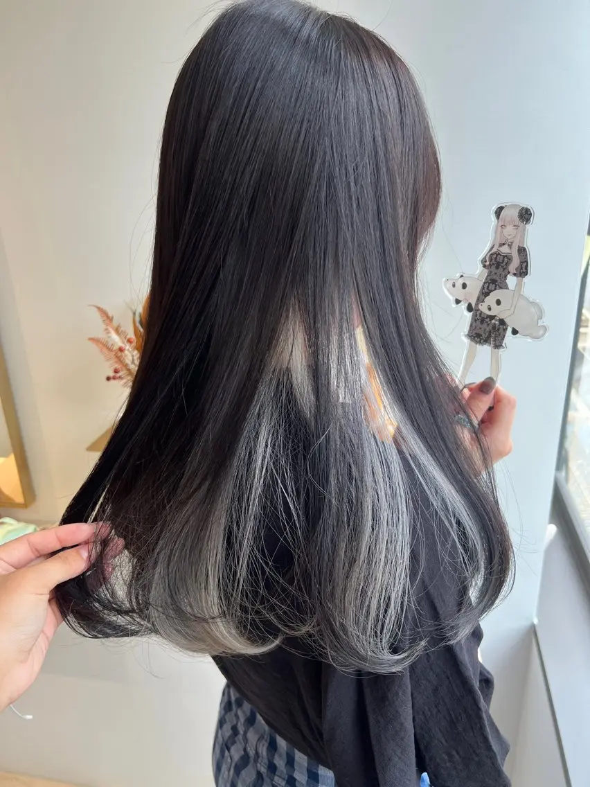 ロング 🌿 ܸAir 透明感🌱西村知佳のヘアスタイル