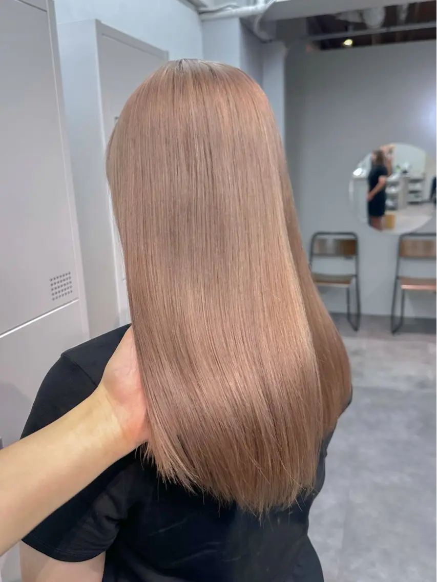 セミロング ヘアカラー ヘアセット 🧸🍯ダブルカラー モデルmio🍯🧸のヘアスタイル