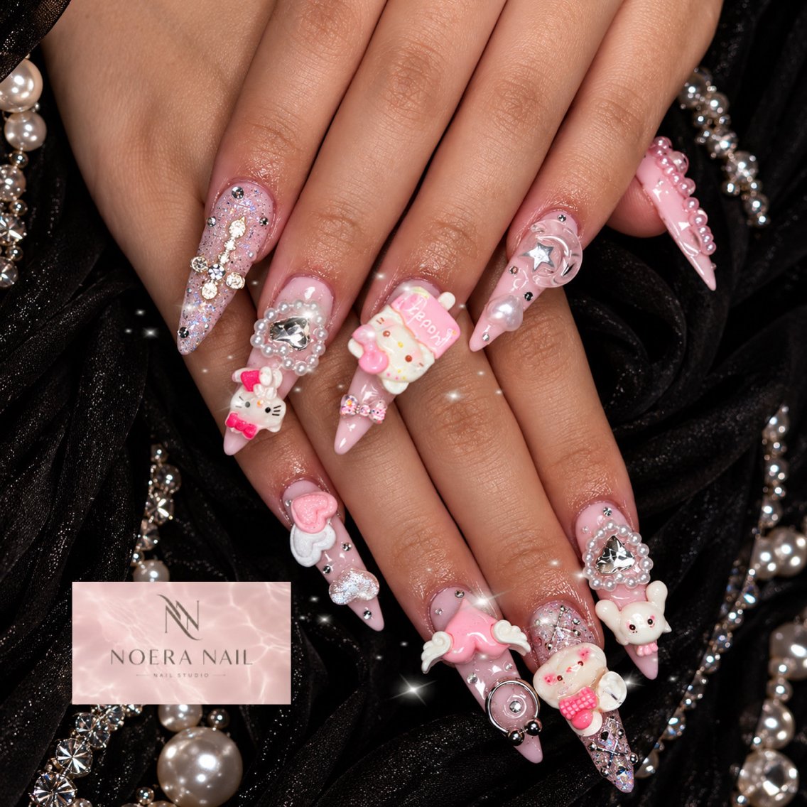 ネイル 長さ出し キラキラネイル 韓国ネイル ロングネイル 持ち込み ハンドネイル ハンドケア NOERA NAIL チップ長さ出し大塚店のネイルデザイン