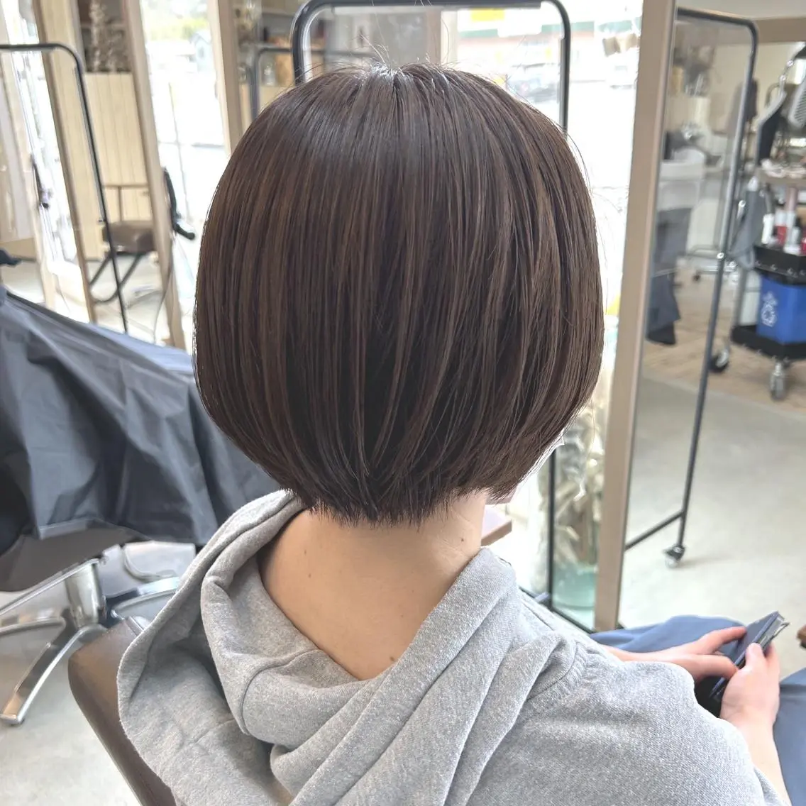 ショート カット 綿貫 美雪のヘアスタイル