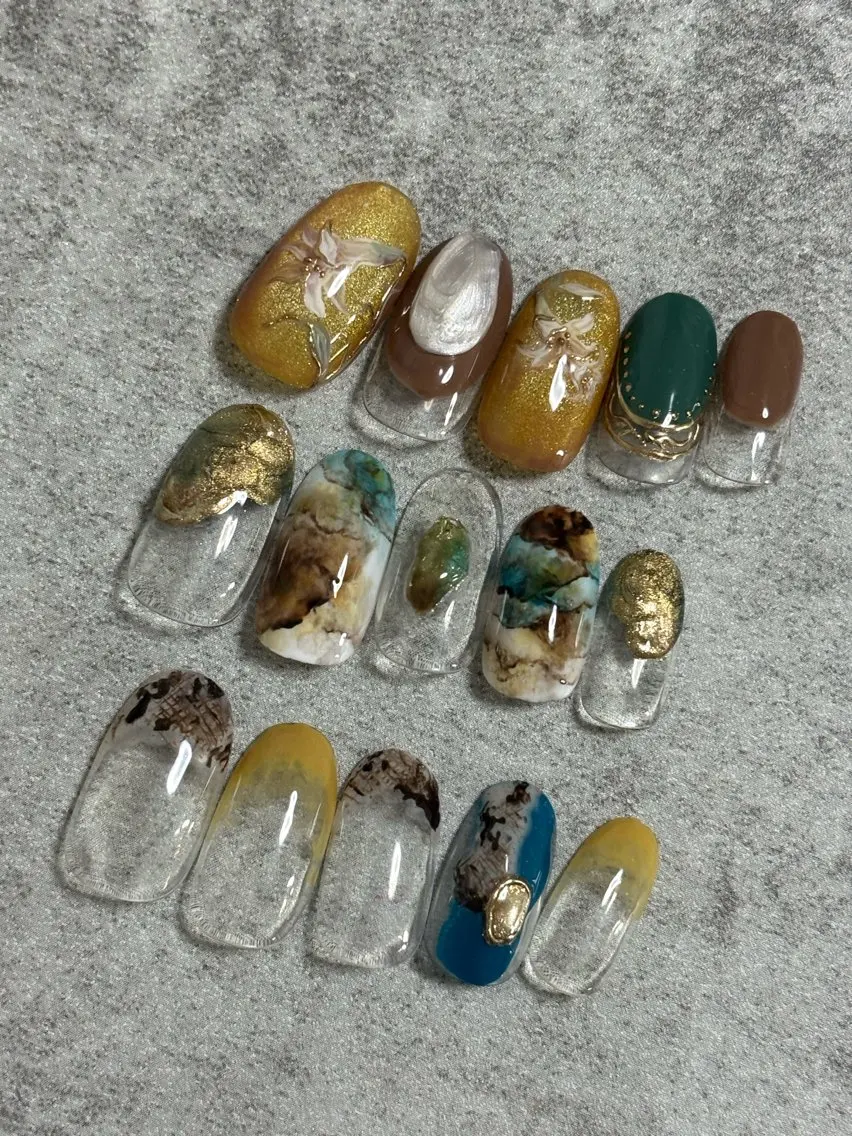 ネイル FIORITURA Maikoのネイルデザイン