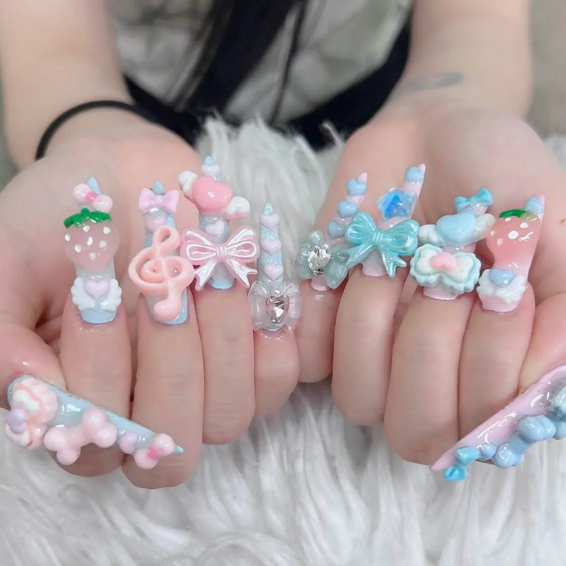 ネイル フットネイル フレンチネイル グラデーション 韓国ネイル ロングネイル ハンドネイル Hani Nail Salonのネイルデザイン