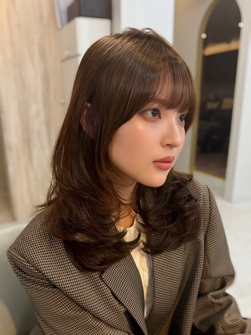 セミロング カット ヘアカラー トリートメント 中屋 光貴のヘアスタイル