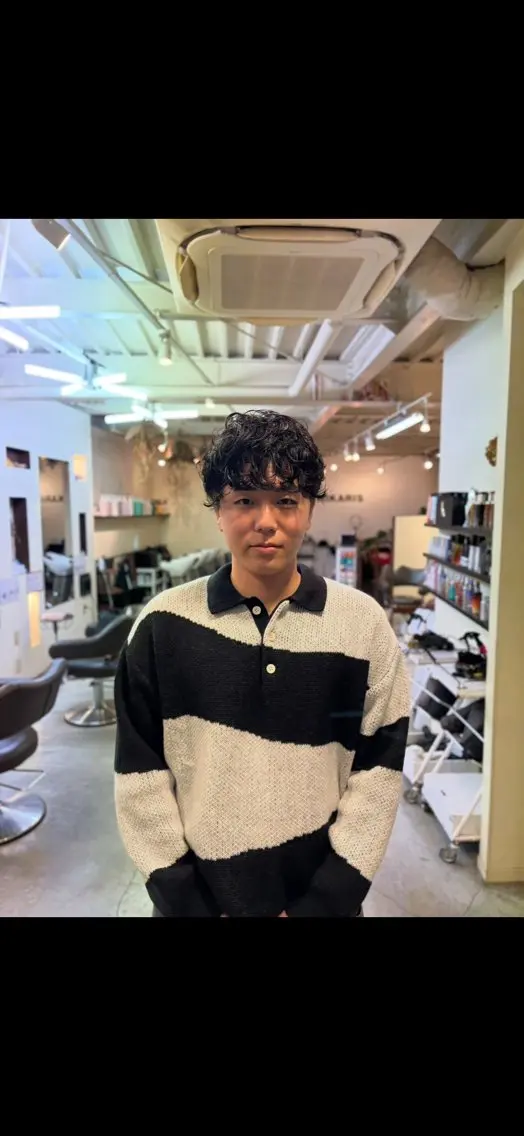 ショート パーマ メンズ 北井 大翔のヘアスタイル