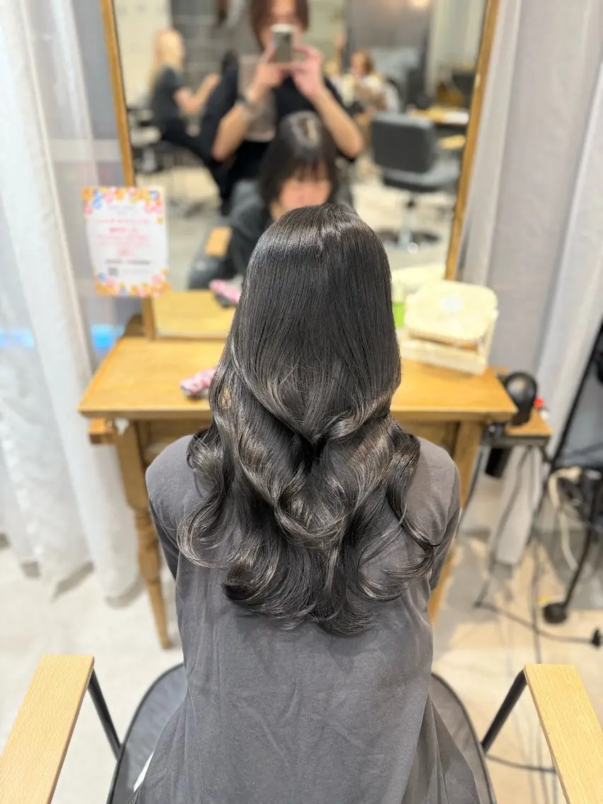 ワンカラー+リファファインバブル+超音波TRの写真