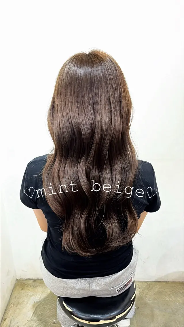 カラー 黒髪 ケアカラー ダブルカラー カット ヘアカラー トリートメント 🍒桜井 優華🍒のヘアスタイル