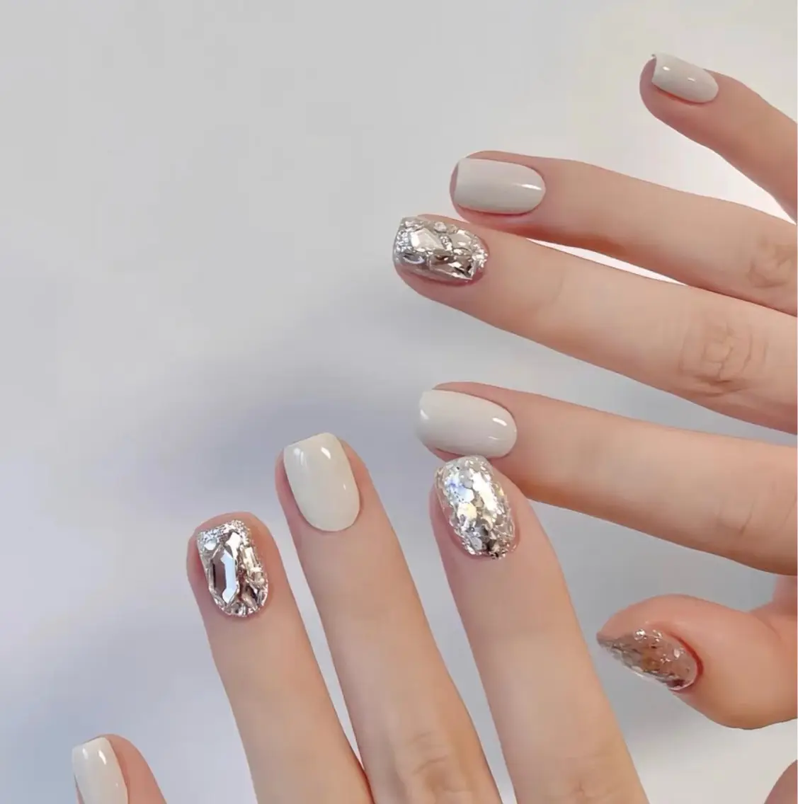 ネイル ハンドネイル H3 Nail Miniのネイルデザイン