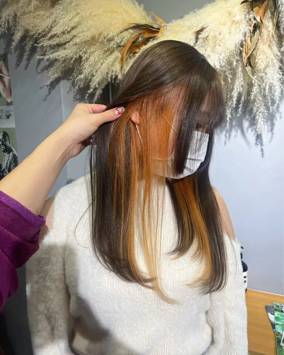 ロング カラー 透明感ハイトーン🦄 キラ🌈のヘアスタイル
