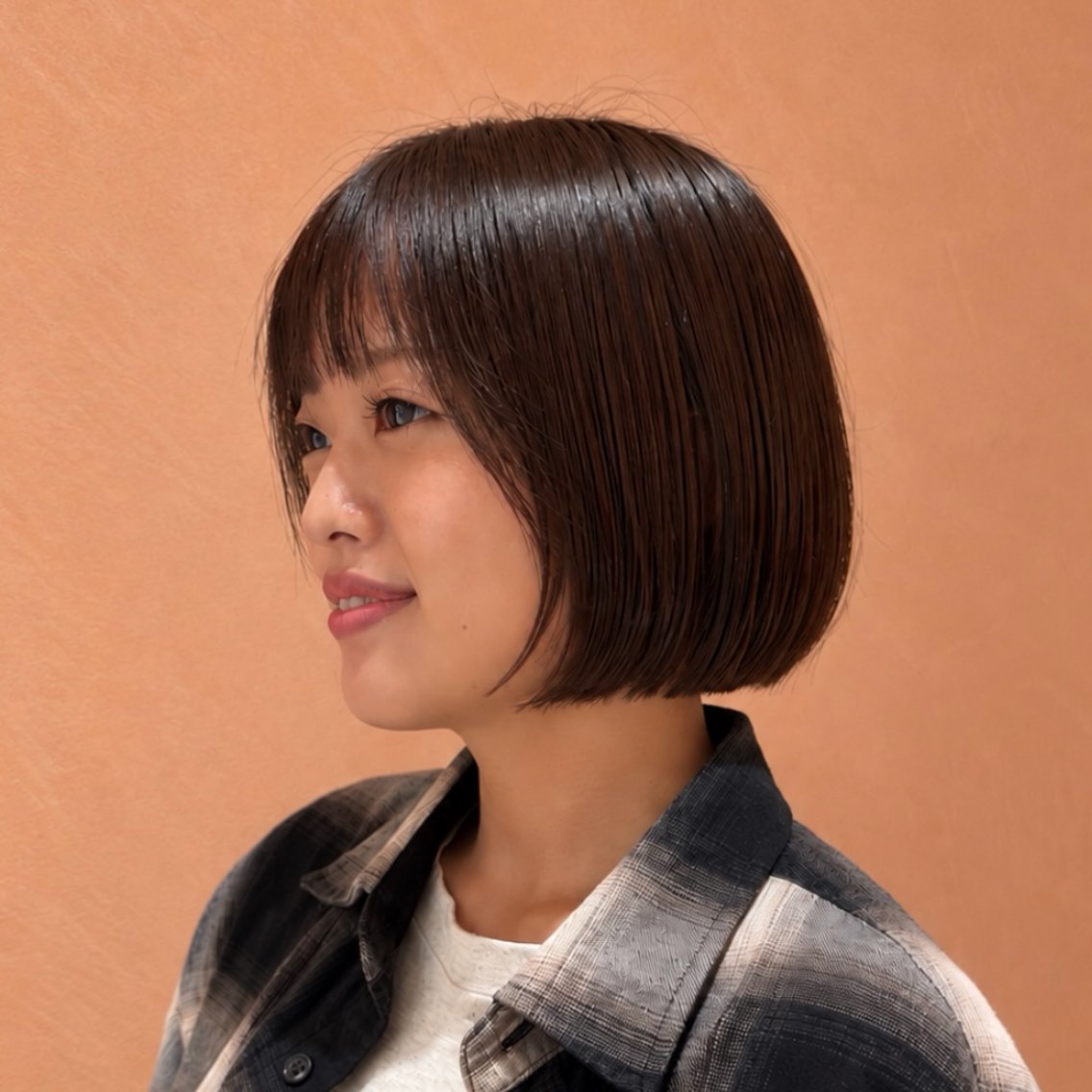 ショート カラー ショートボブ アッシュ アッシュブラウン ブラウンカラー 透明感カラー tricot AVEDA / 西嶋のヘアスタイル