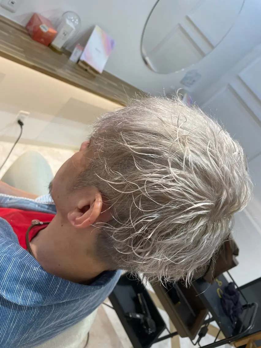 メンズ メンズブリーチ メンズハイトーン 直毛改善特化美容師/ 大森雄貴のヘアスタイル