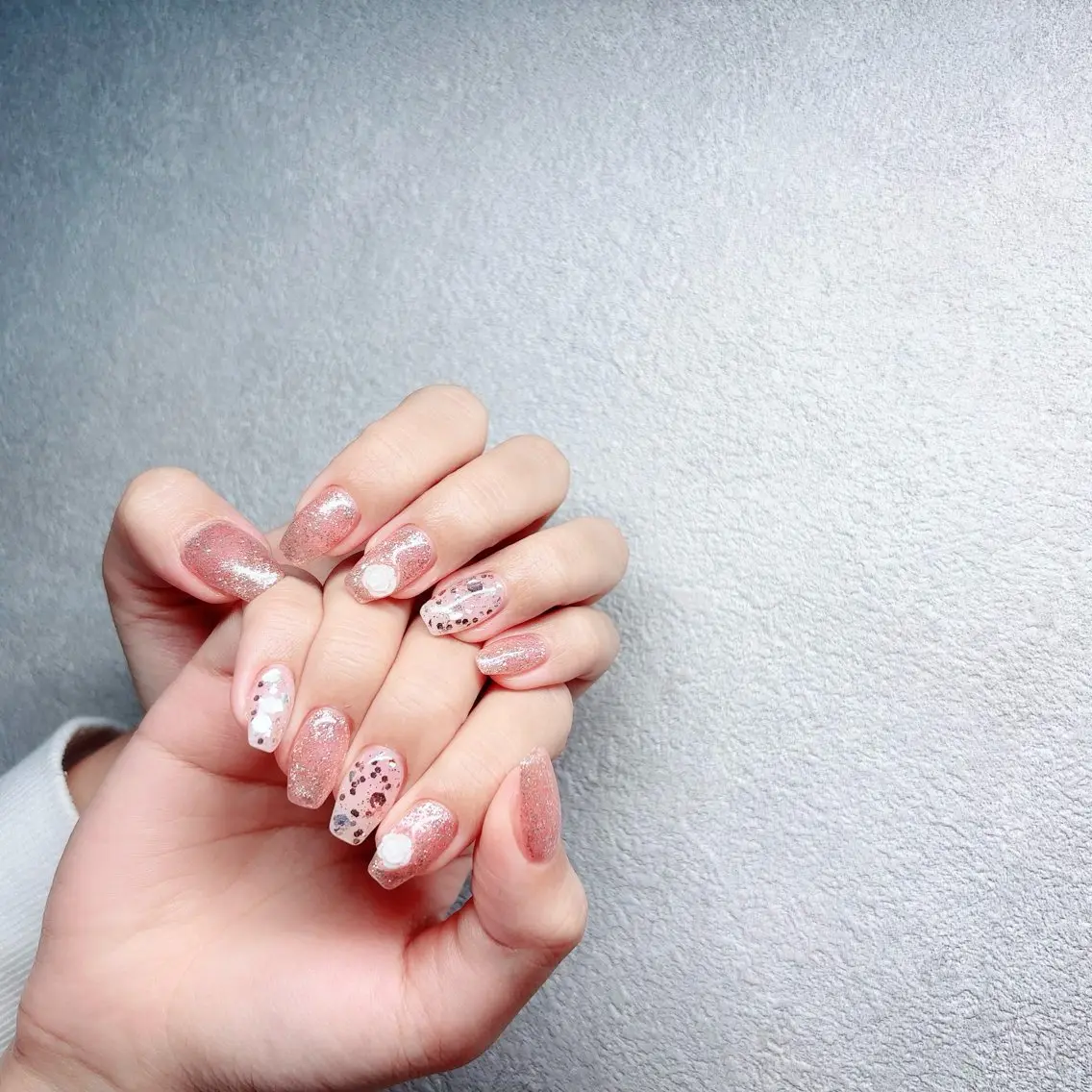 ネイル オーロラネイル フットネイル キラキラネイル 韓国ネイル ラメ(グリッター) ハンドネイル Lance nailのネイルデザイン