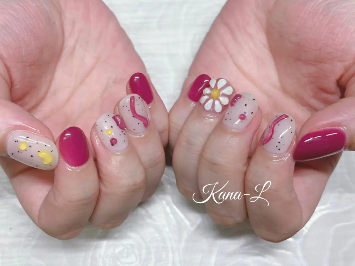 カラー ネイル フラワーネイル ニュアンスネイル ぷっくりネイル 芦辺 香奈のネイルデザイン