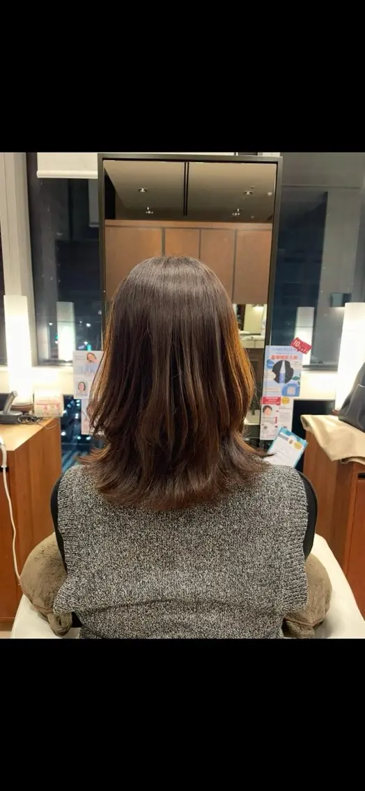 ミディアム 町田 晴香のヘアスタイル
