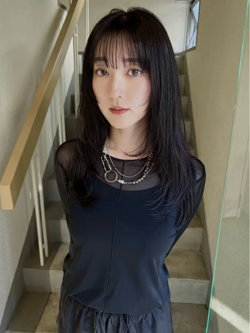 ロング SIKI yuuna レイヤーカット🪽のヘアスタイル