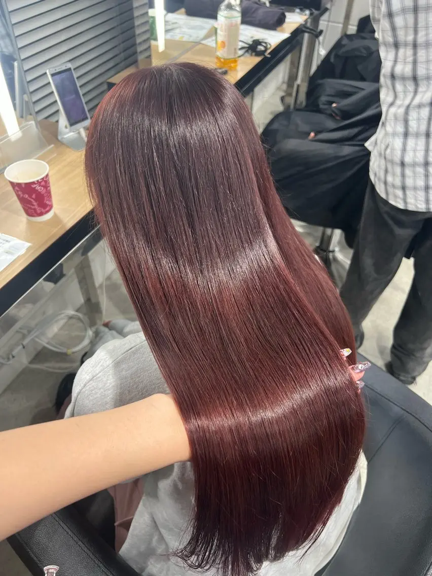 ロング カラー ブリーチ 髪質改善 トリートメント ヘアカラー 💗愛され暖色💗 ピンク/レッド💗のヘアスタイル