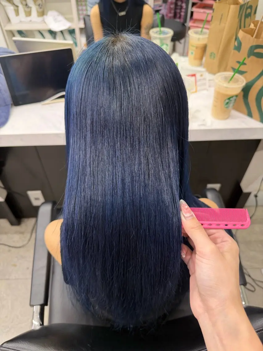 カラー Rirua 🩷のヘアスタイル