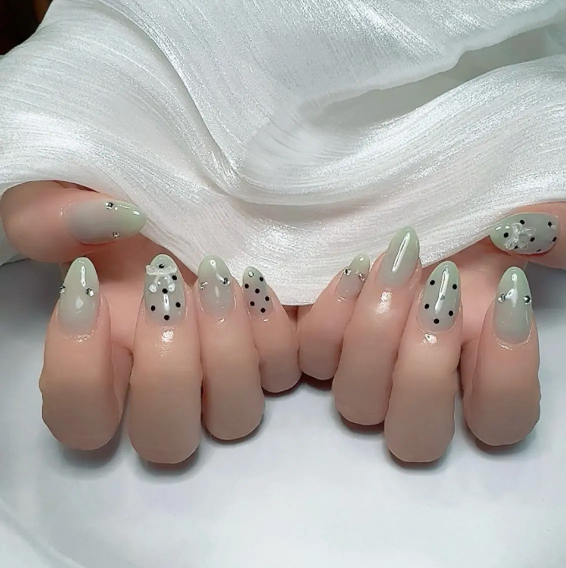ネイル Mirpop nailのネイルデザイン