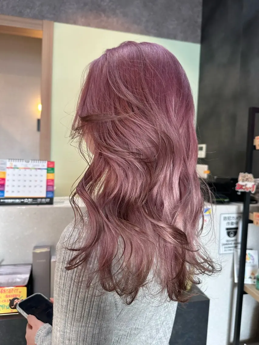 【人気No.2✨】 ケアブリーチ➕カラー➕8st.トリートメント🎀🎀の写真