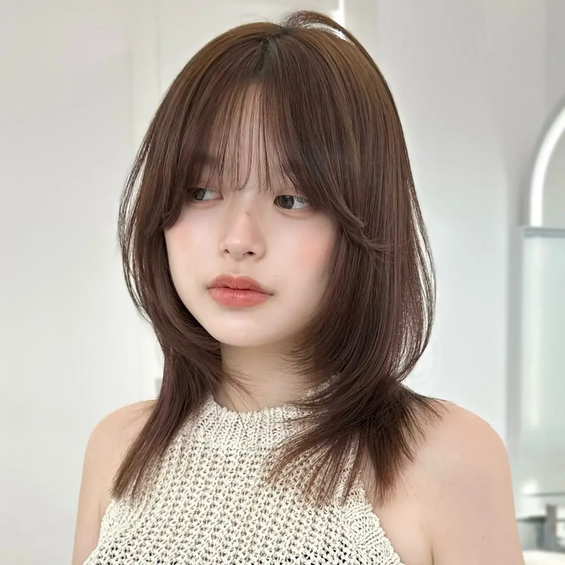 ミディアム カラー 🫧ミディアムカット 韓国透明感カラー🫧のヘアスタイル