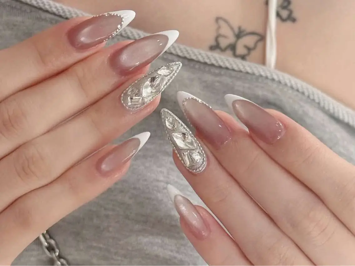ネイル アートネイル ジェルネイル 韓国ネイル ニュアンスネイル シンプルネイル ハンドネイル ハンドケア Anna Melia Nailのネイルデザイン