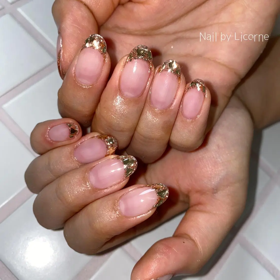 ネイル アートネイル オーロラネイル フレンチネイル ガラスフレンチ 氷ネイル・うるうるネイル ハンドネイル Nail by Licorneのネイルデザイン