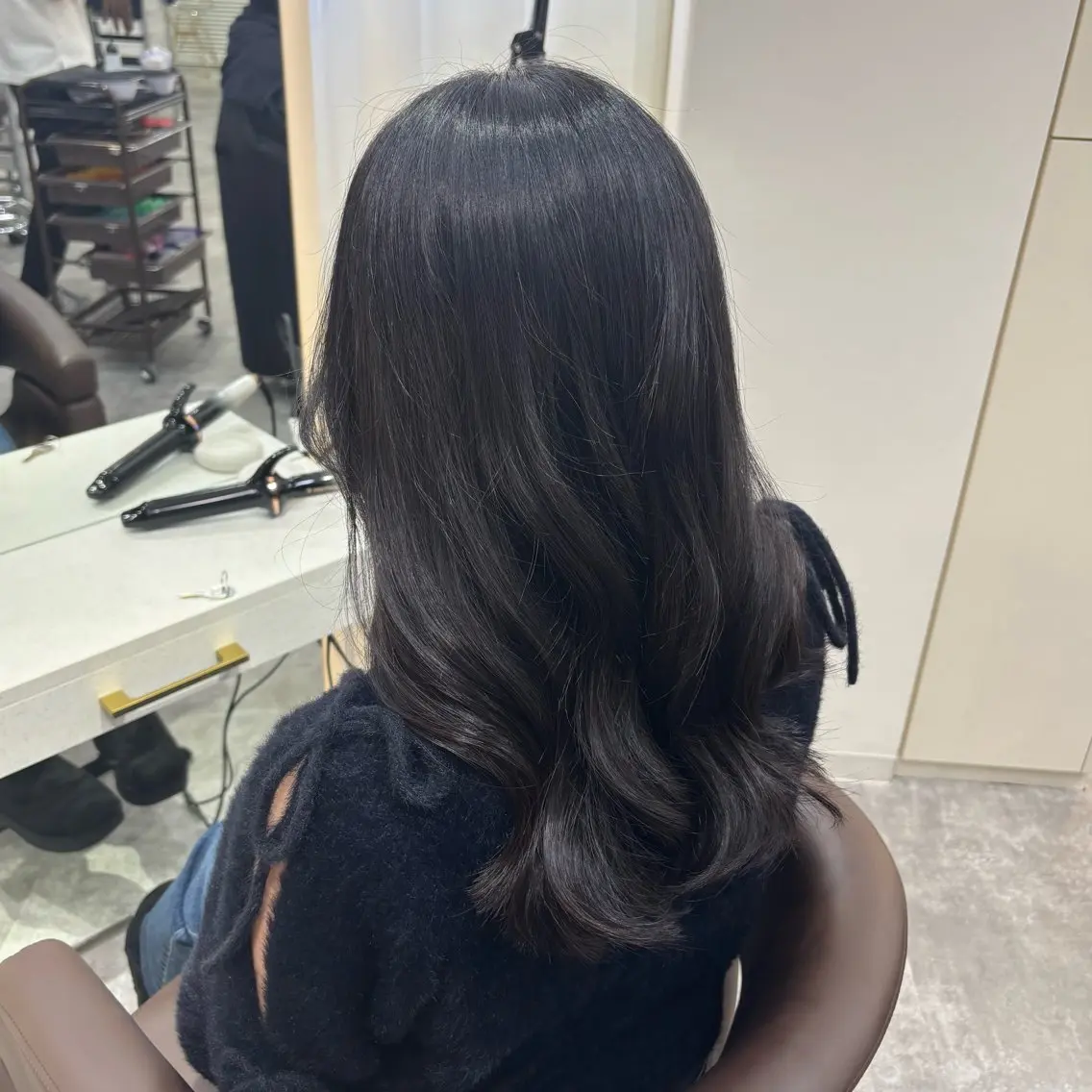 ミディアム ヘアセット 艶髪カラー・縮毛矯正 ・レイヤーAsunaのヘアスタイル