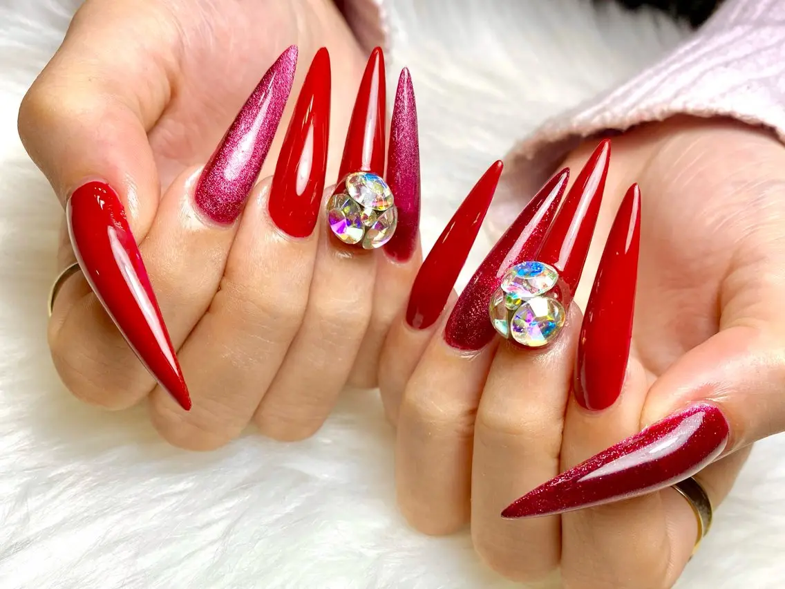 ネイル マグネットネイル ストーンネイル ハンドネイル nailsalon e'clatのネイルデザイン