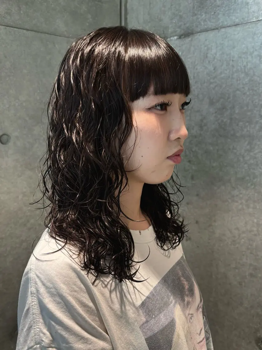 ミディアム パーマ ミディアムパーマ カット パーマ シンバ ヒナノ/髪質 改善/縮毛矯正のヘアスタイル