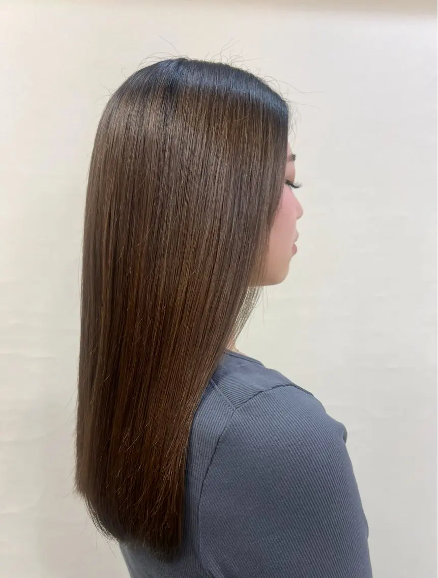ロング オオエ トア／カットモデルのヘアスタイル