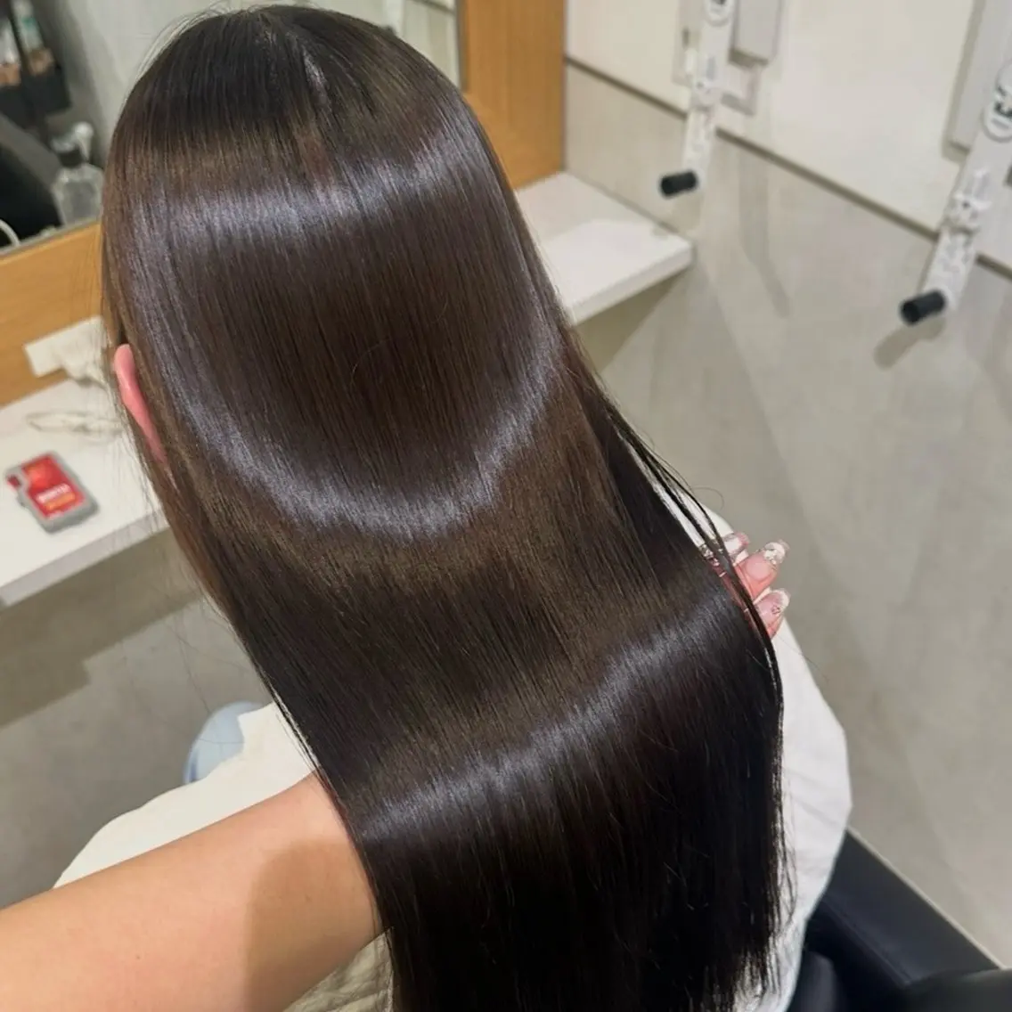 ロング パーマ カット 縮毛矯正 🌼💛髪質改善× ケアカラー💛クルミのヘアスタイル