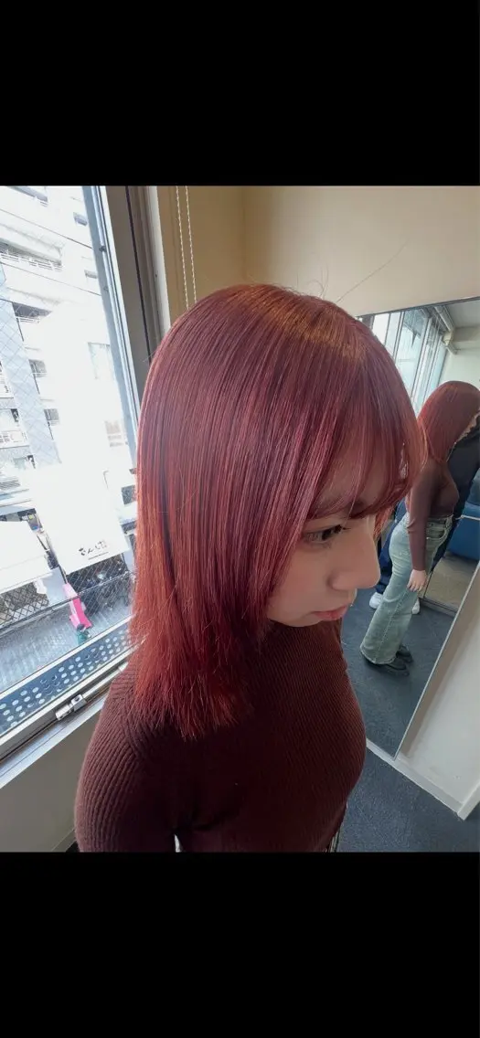 ミディアム ヘアカラー 高田 羊真のヘアスタイル